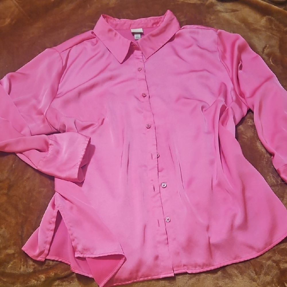 Women's Pink Button-Up Blouse